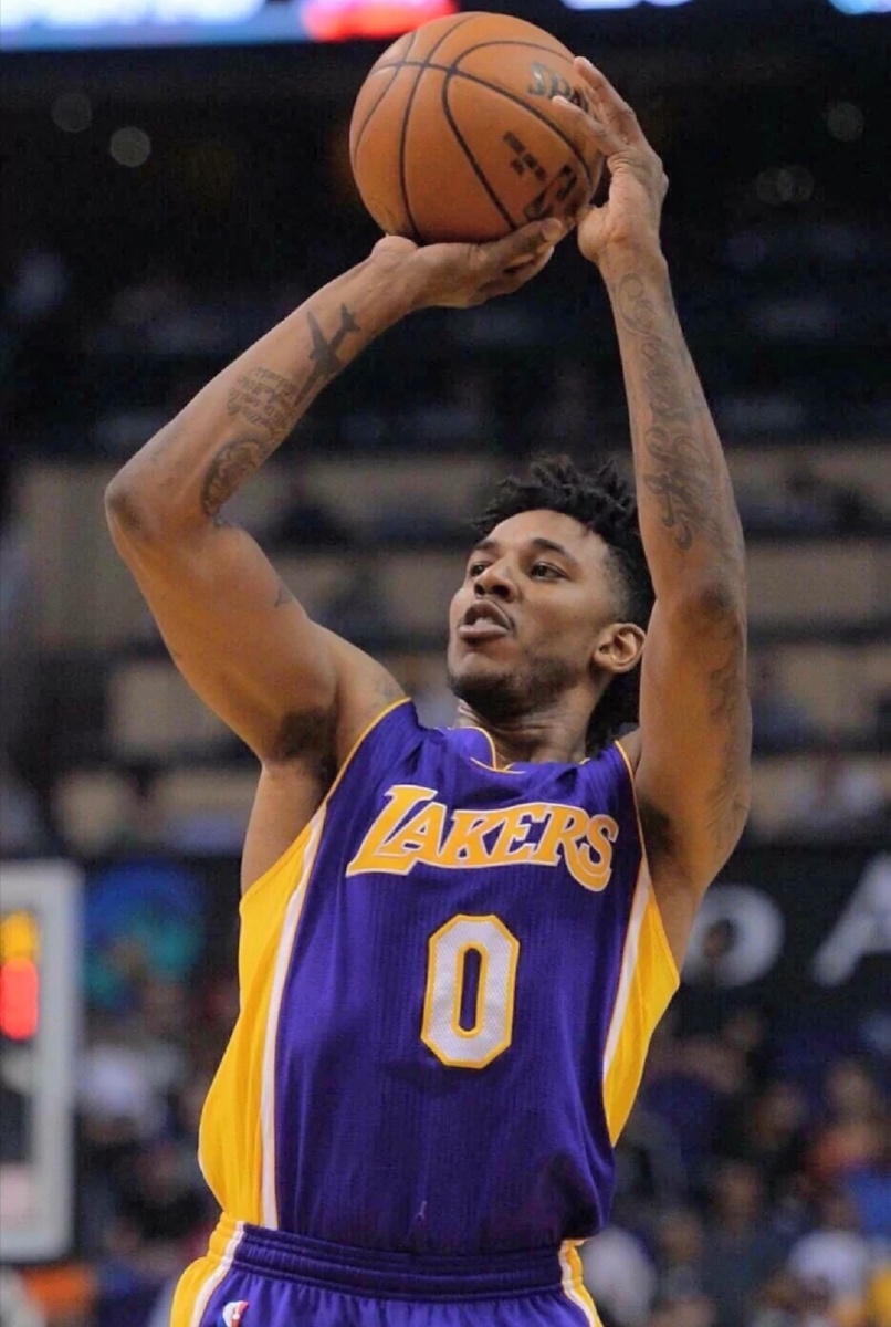 马特乌斯：昂达夫应重返德国队，他在锋线上的表现不可或缺（马特乌斯呼吁召回昂达夫：其锋线贡献对德国队至关重要）