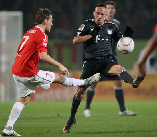 尤尔曼德：看起来波库受了一些撞击；希克是非常优秀的终结者（尤尔曼德：波库疑似遭遇撞击；希克终结能力极强）