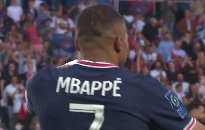 英媒：热刺有意罗德里戈和伊尔迪兹，范德芬是皇马引援目标（英媒：热刺追罗德里戈、伊尔迪兹，皇马将范德芬列为引援对象）