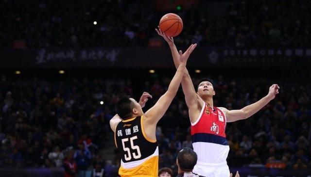 马洛塔：我们和米兰永远是朋友，但在90分钟的比赛中是对手（马洛塔：与米兰友谊常在，但比赛的90分钟各为其战）