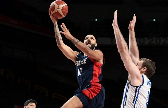 美因茨主帅：战胜拜仁并不是没可能，球队要保持积极心态面对（美因茨主帅：击败拜仁并非不可能，全队需以积极心态迎战）